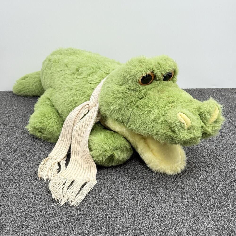 Younkers Plush Alligator Samuel S Scales w/ Scarf 32" Can Feel Scales on Back